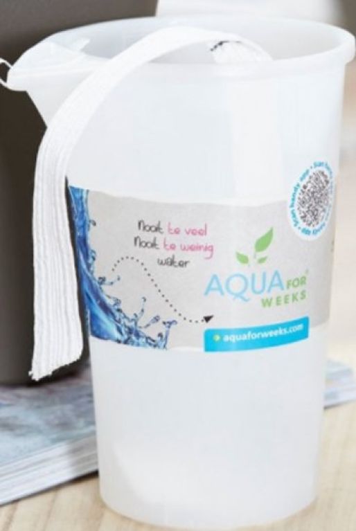 Aqua for Weeks waterpot